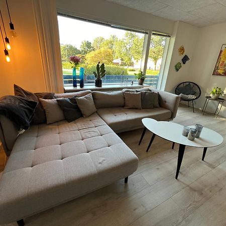 Nyrenoveret Lejlighed Med Balkon Og Parkering Esbjerg Exterior photo